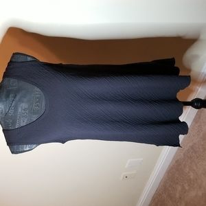 Soft Surrounding  top